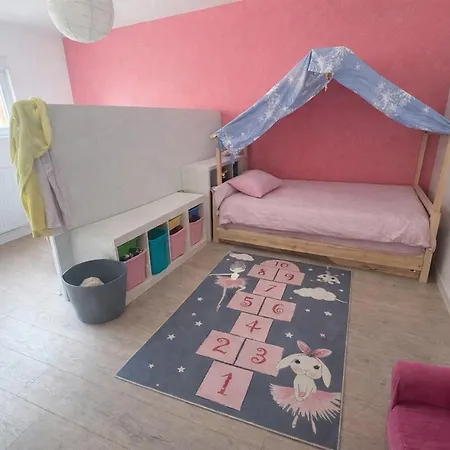 Maison Familiale,avec Piscine Et Jacuzzi Lutzelhouse